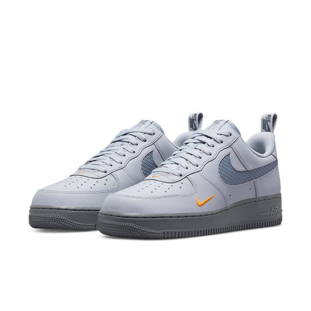 Nike Air Force 1 '07 'Wolf Grey Kumquat'- Streetwear Fashion 950 - levefly.com