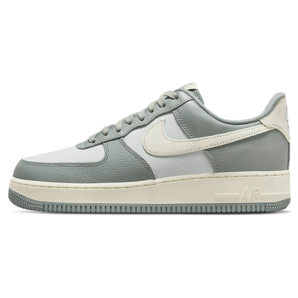 Nike Air Force 1 Low '07 LX 'Mica Green'- Streetwear Fashion 950 - levefly.com