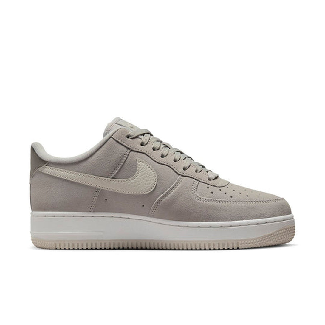 Nike Air Force 1 Low '07 'Light Iron Ore'- Streetwear Fashion 950 - levefly.com