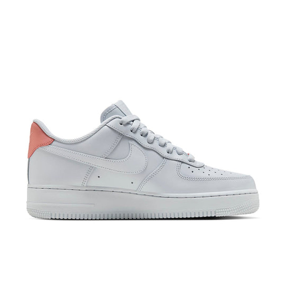 Nike Air Force 1 Low '07 'Pure Platinum Red Stardust'- Streetwear Fashion 950 - levefly.com