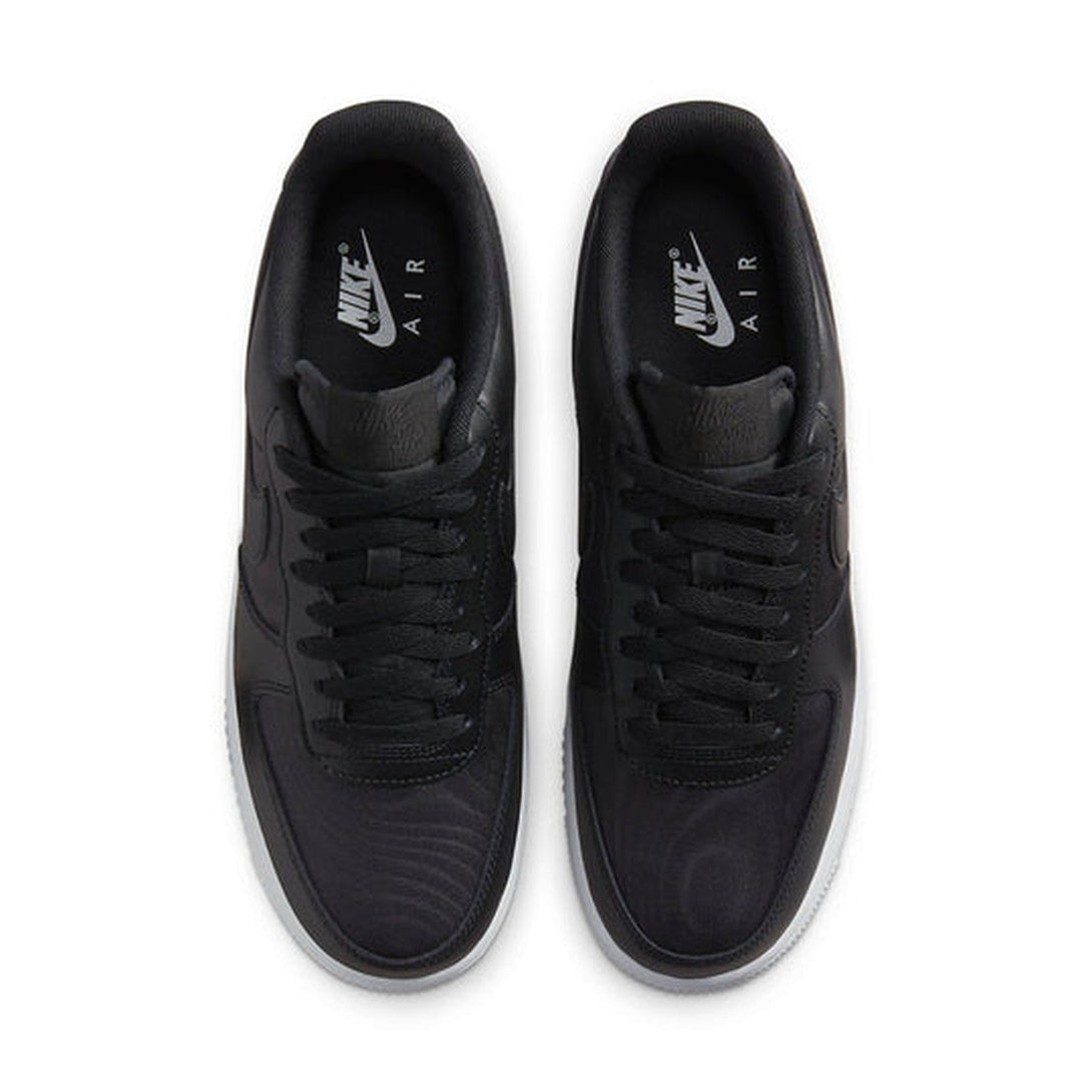 Nike Air Force 1 Low '07 SE 'Black Nylon'- Streetwear Fashion 950 - levefly.com