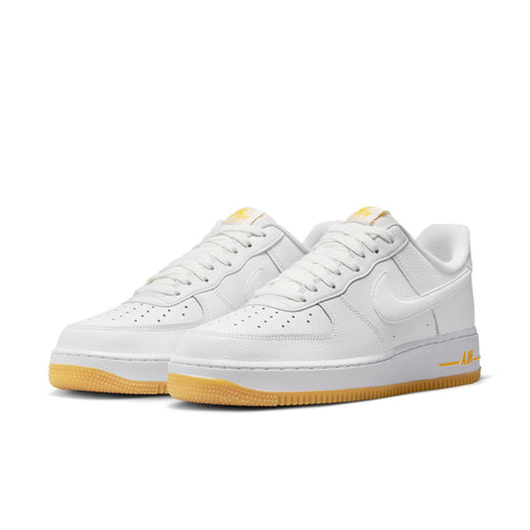 Nike Air Force 1 Low '07 'White University Gold Gum'- Streetwear Fashion 950 - levefly.com