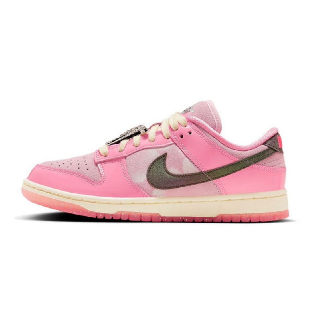 Nike Dunk Low 'Barbie'- Streetwear Fashion 950 - levefly.com