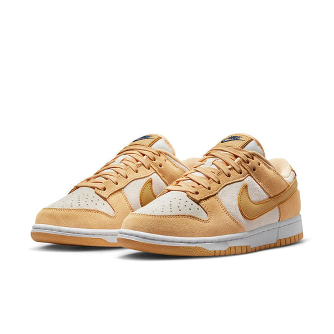 Nike Dunk Low 'Celestial Gold Suede'- Streetwear Fashion 950 - levefly.com