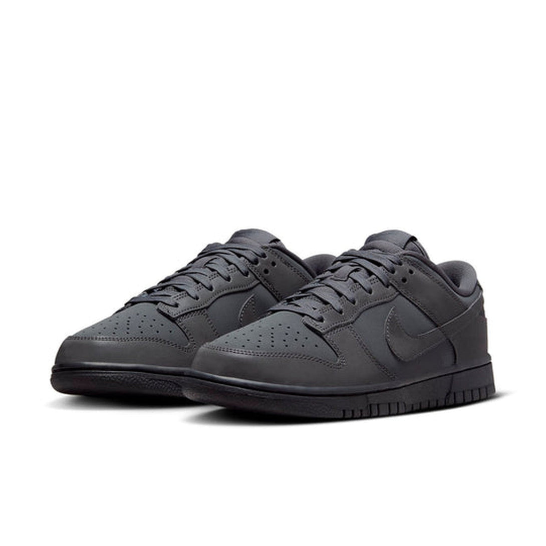 Nike Dunk Low Cyber 'Black and Anthracite'- Streetwear Fashion 950 - levefly.com