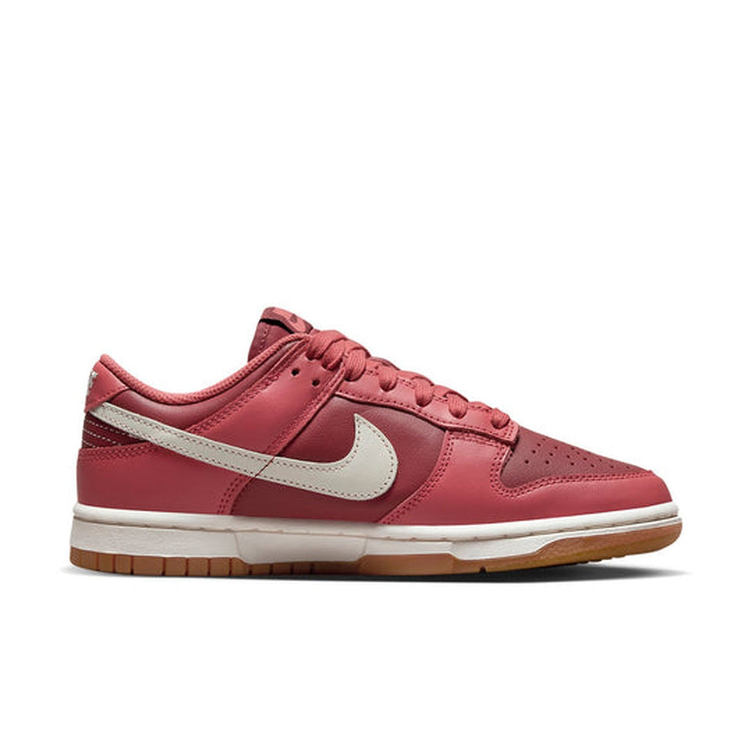 Nike Dunk Low 'Desert Berry'- Streetwear Fashion 950 - levefly.com