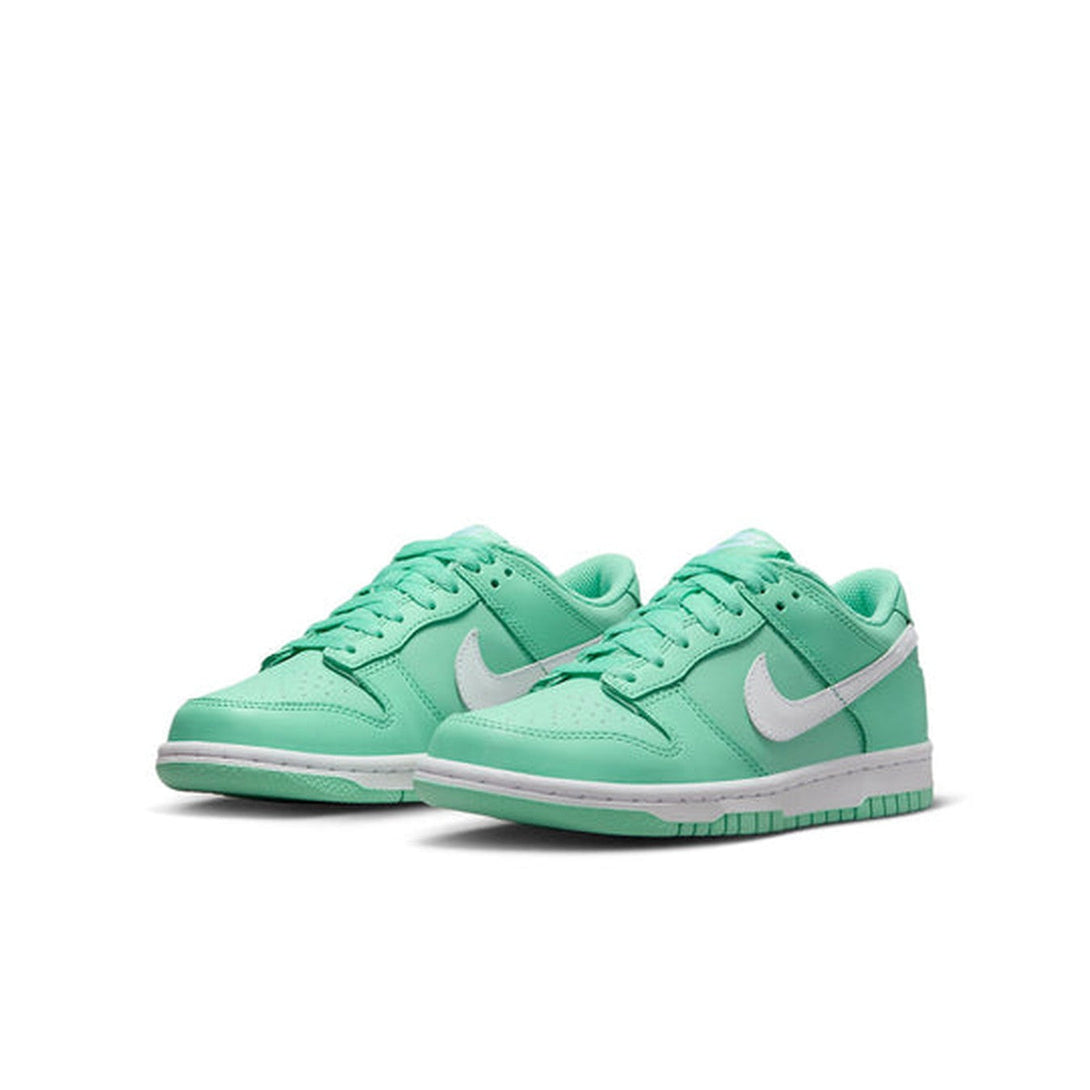 Nike Dunk Low 'Emerald Rise'- Streetwear Fashion 950 - levefly.com