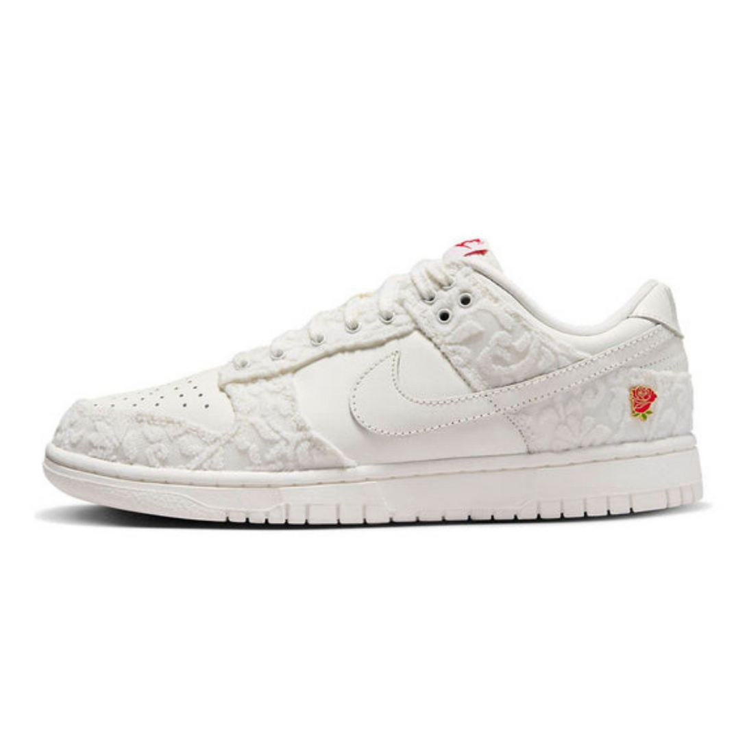 Nike Dunk Low 'Give Her Flowers'- Streetwear Fashion 950 - levefly.com