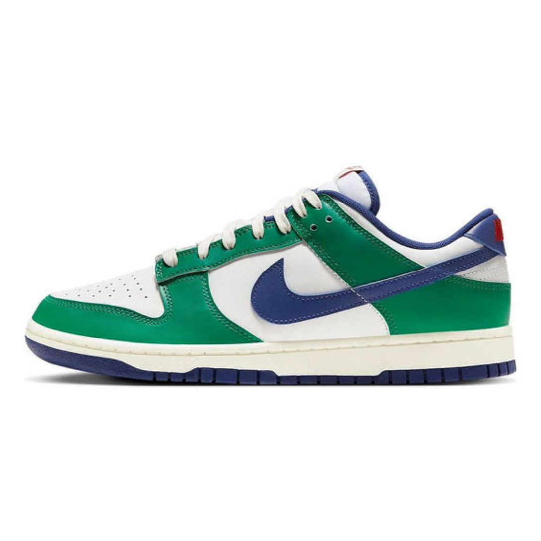 Nike Dunk Low 'Gorge Green Deep Royal'- Streetwear Fashion 950 - levefly.com