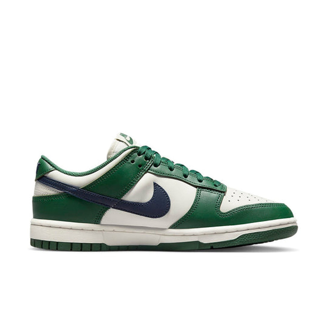 Nike Dunk Low 'Gorge Green'- Streetwear Fashion 950 - levefly.com