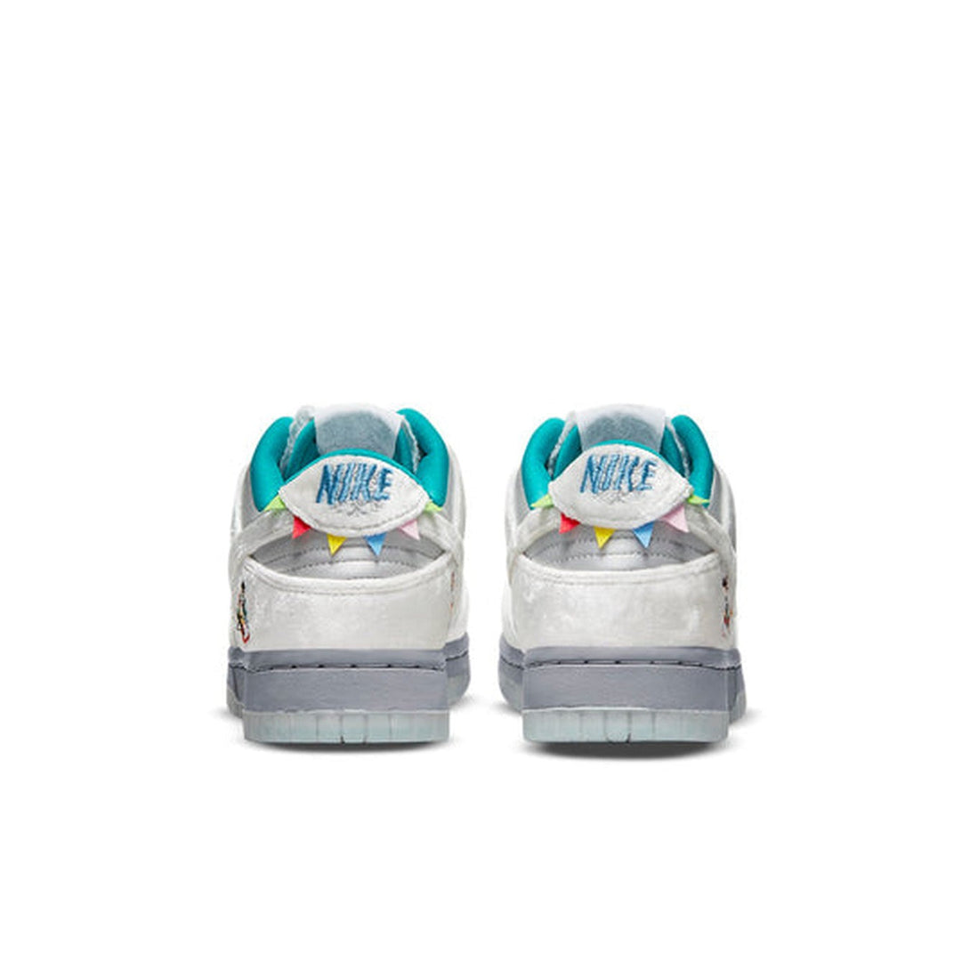 Nike Dunk Low 'Ice'- Streetwear Fashion 950 - levefly.com