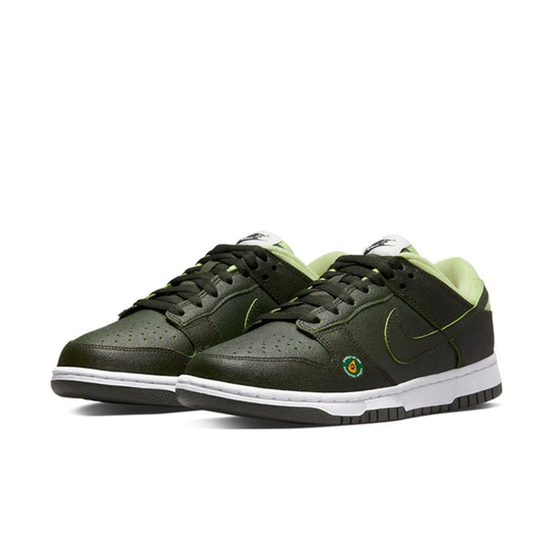 Nike Dunk Low LX 'Avocado'- Streetwear Fashion 950 - levefly.com