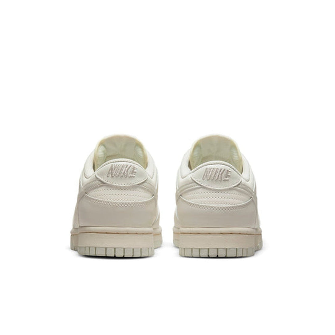 Nike Dunk Low 'Light Bone'- Streetwear Fashion 950 - levefly.com