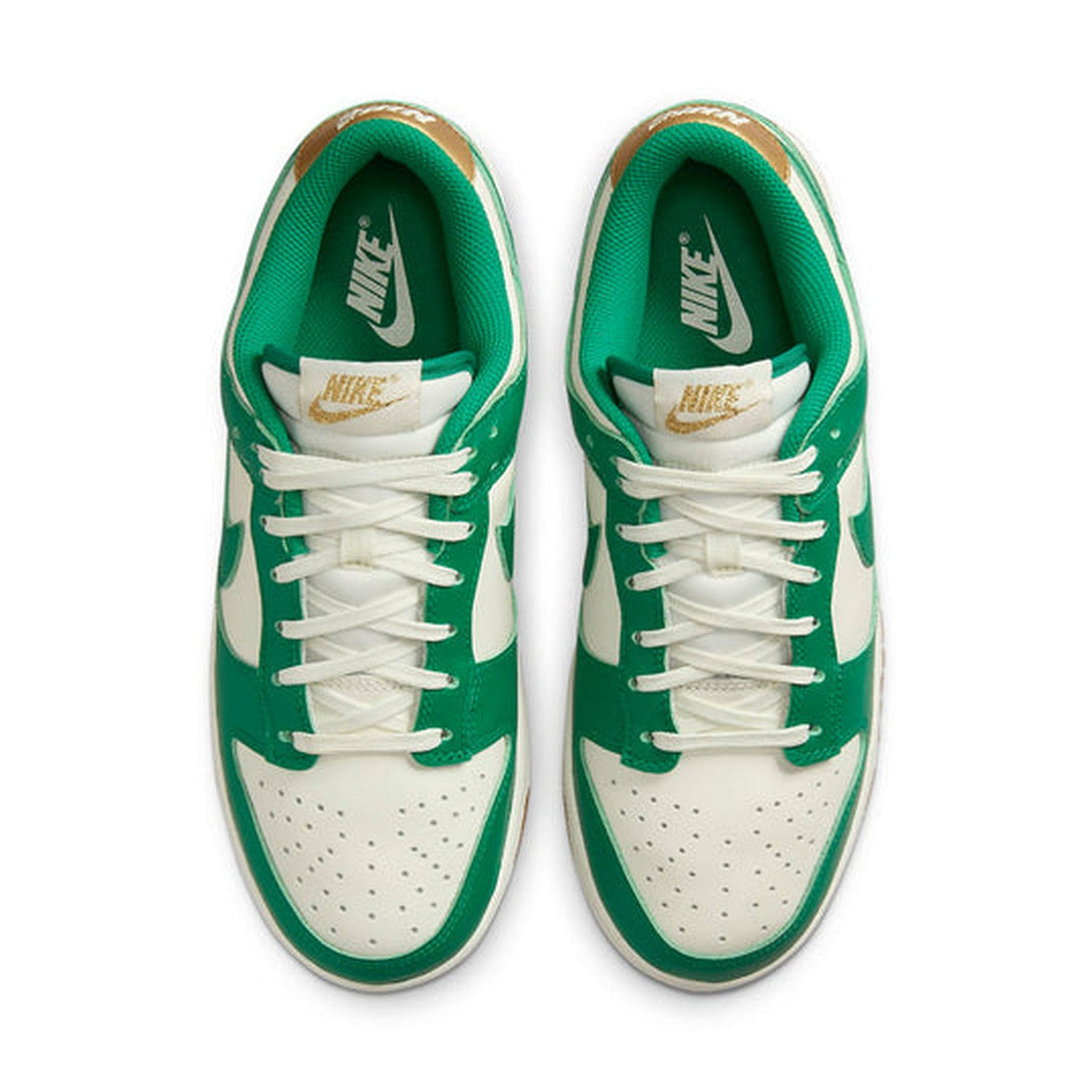 Nike Dunk Low 'Malachite Metallic Gold'- Streetwear Fashion 950 - levefly.com