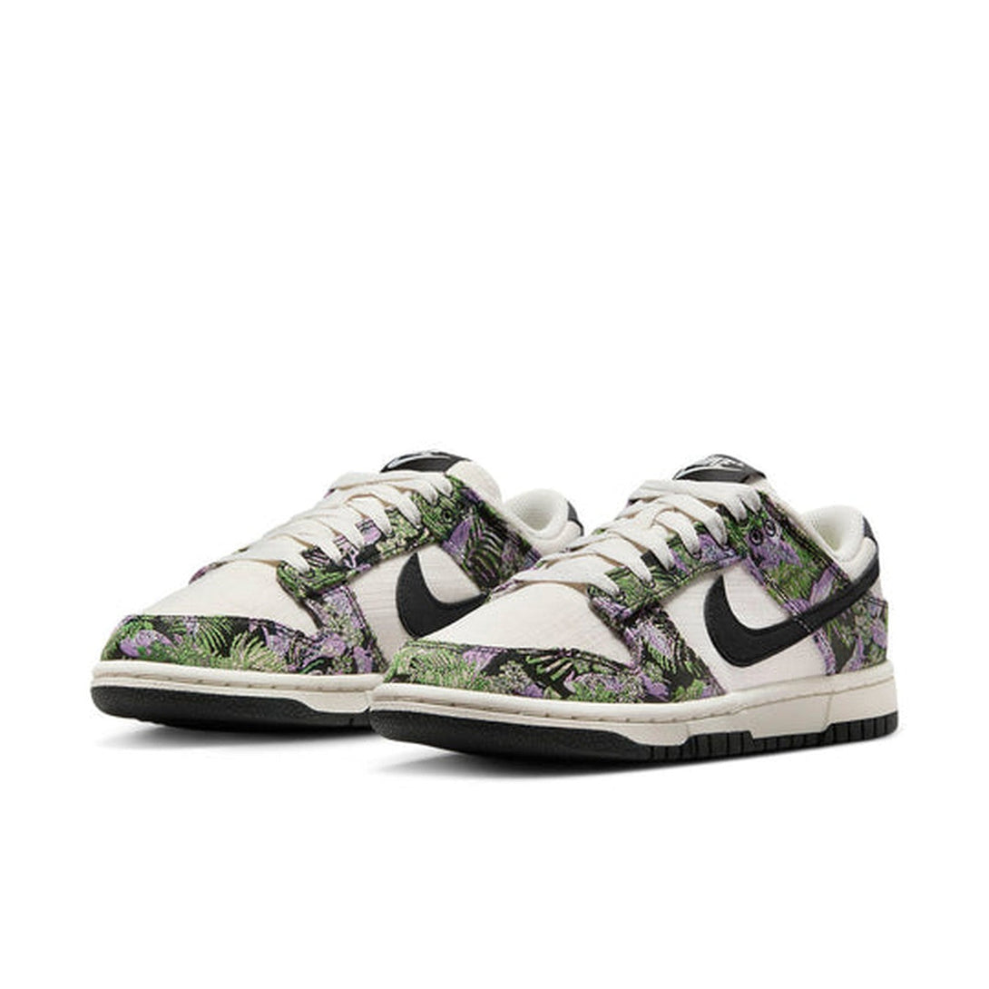 Nike Dunk Low Next Nature 'Floral Tapestry'- Streetwear Fashion 950 - levefly.com