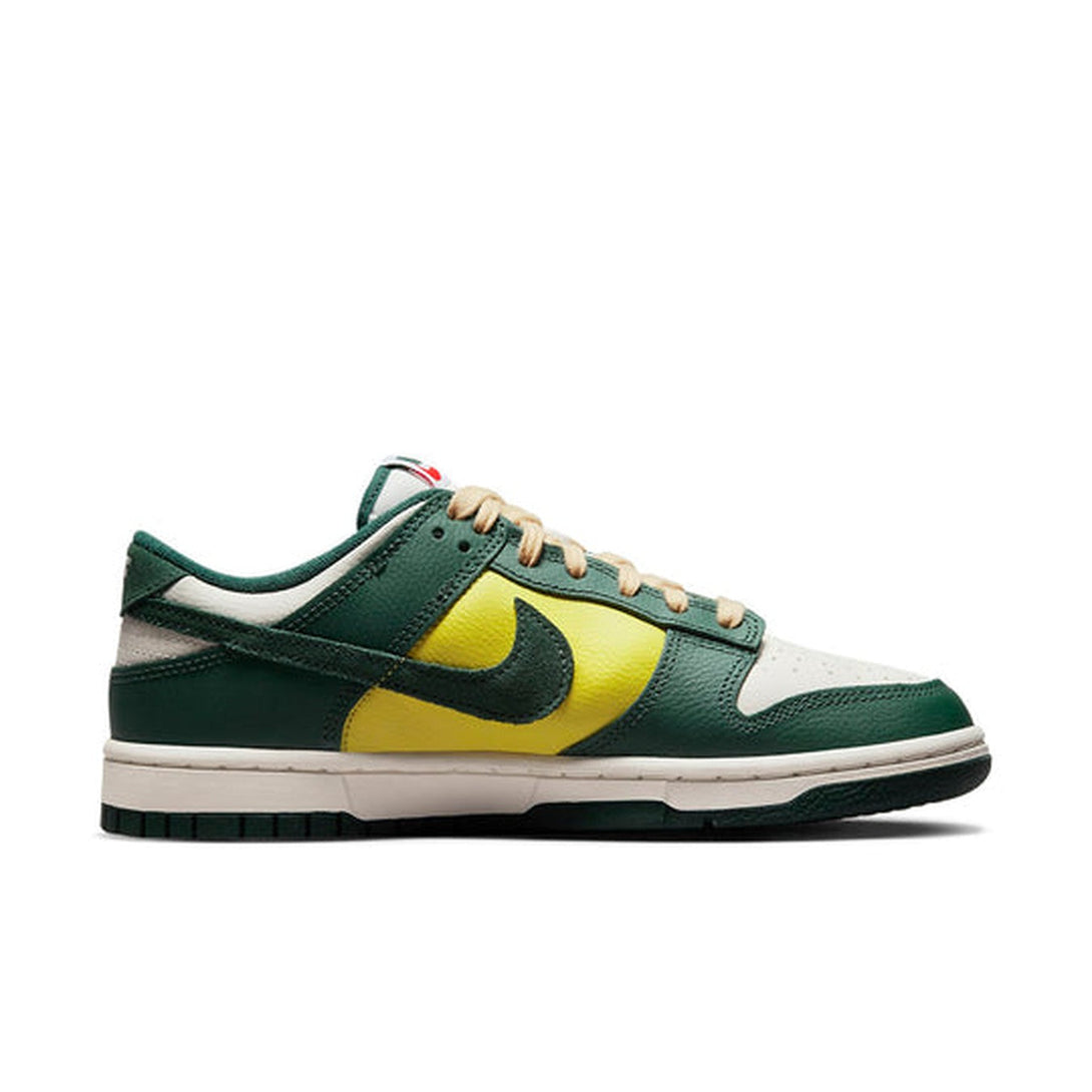 Nike Dunk Low 'Noble Green'- Streetwear Fashion 950 - levefly.com