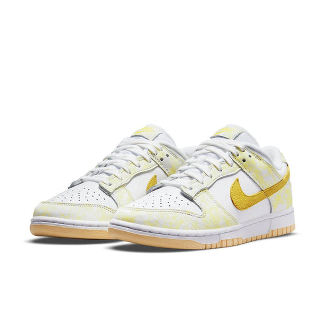 Nike Dunk Low OG 'Yellow Strike'- Streetwear Fashion 950 - levefly.com