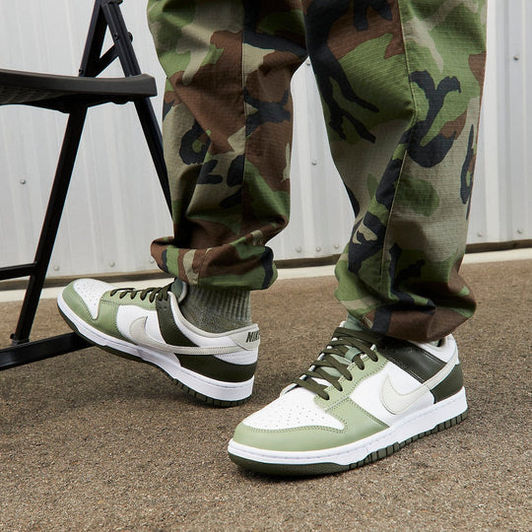 Nike Dunk Low 'Oil Green Cargo Khaki'- Streetwear Fashion 950 - levefly.com