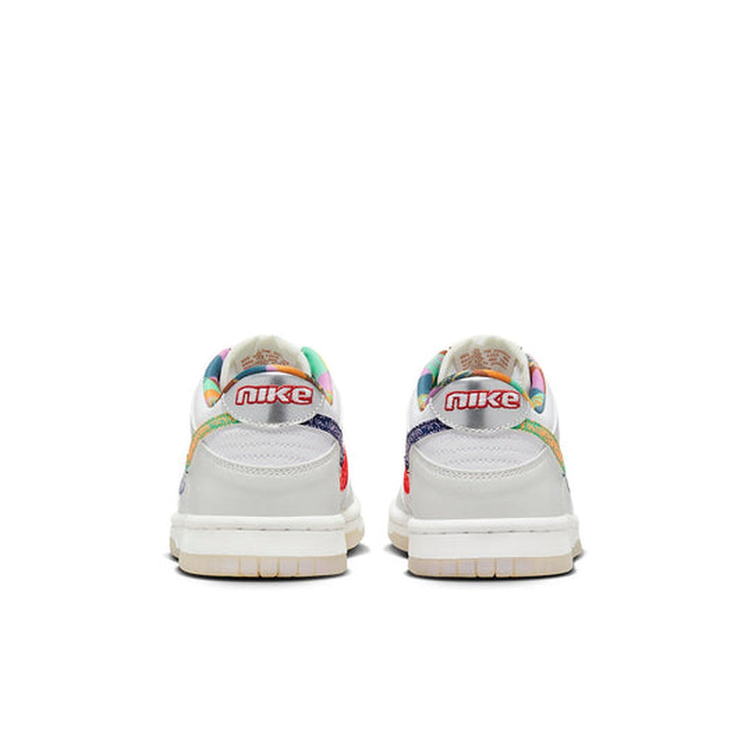 Nike Dunk Low 'Paisley Multi'- Streetwear Fashion 950 - levefly.com