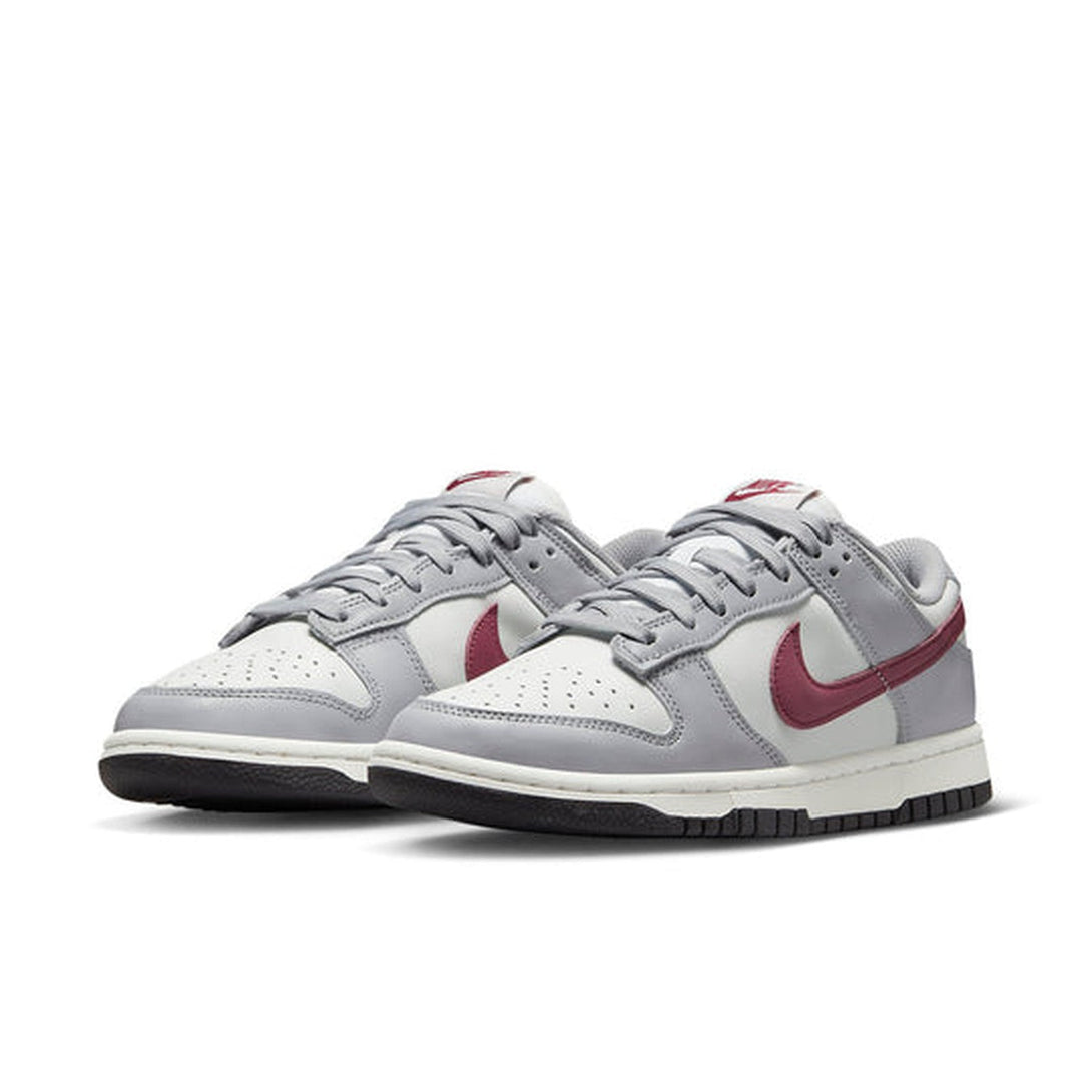 Nike Dunk Low 'Pale Ivory Redwood'- Streetwear Fashion 950 - levefly.com