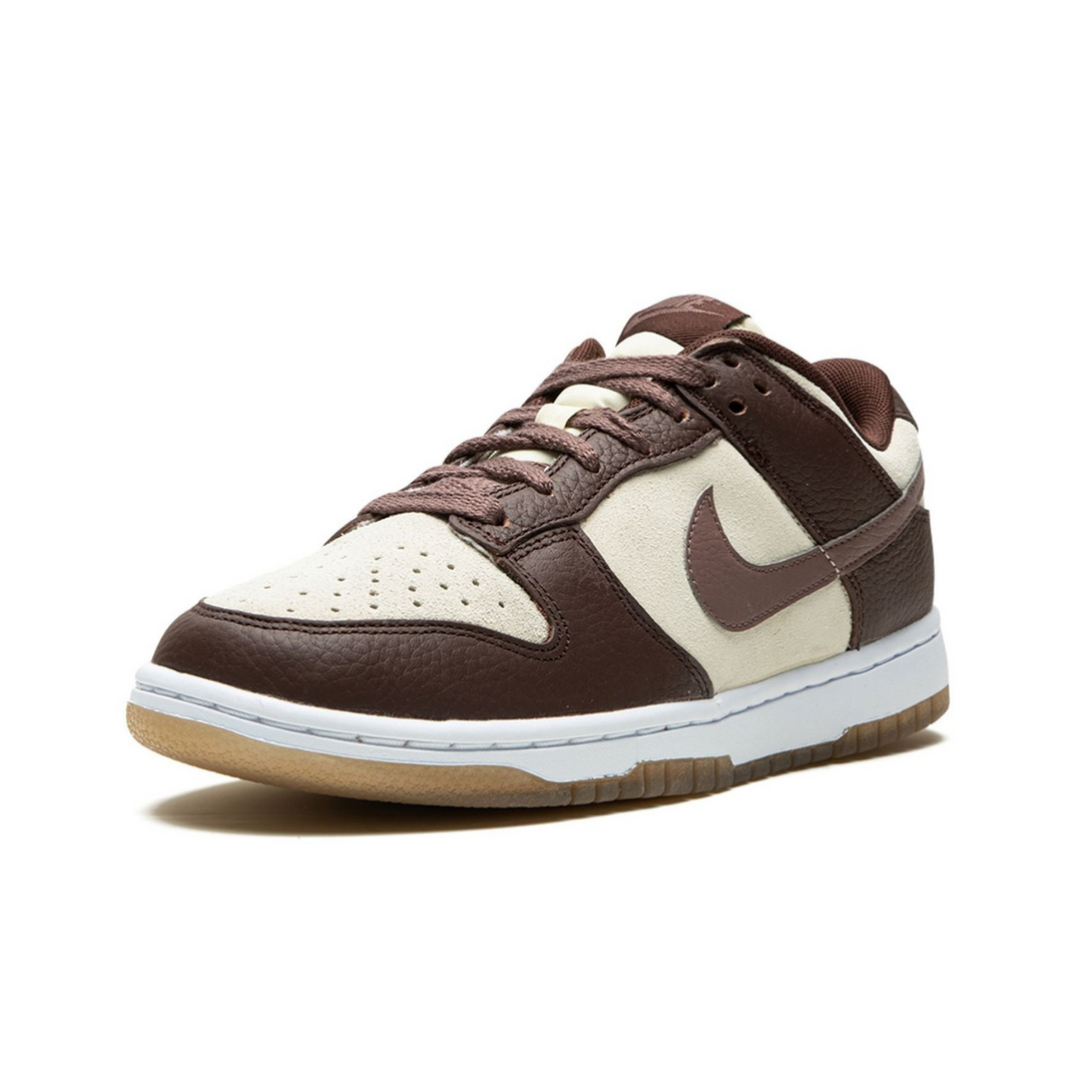 Nike Dunk Low "Plum / Coconut Milk"- Streetwear Fashion 950 - levefly.com