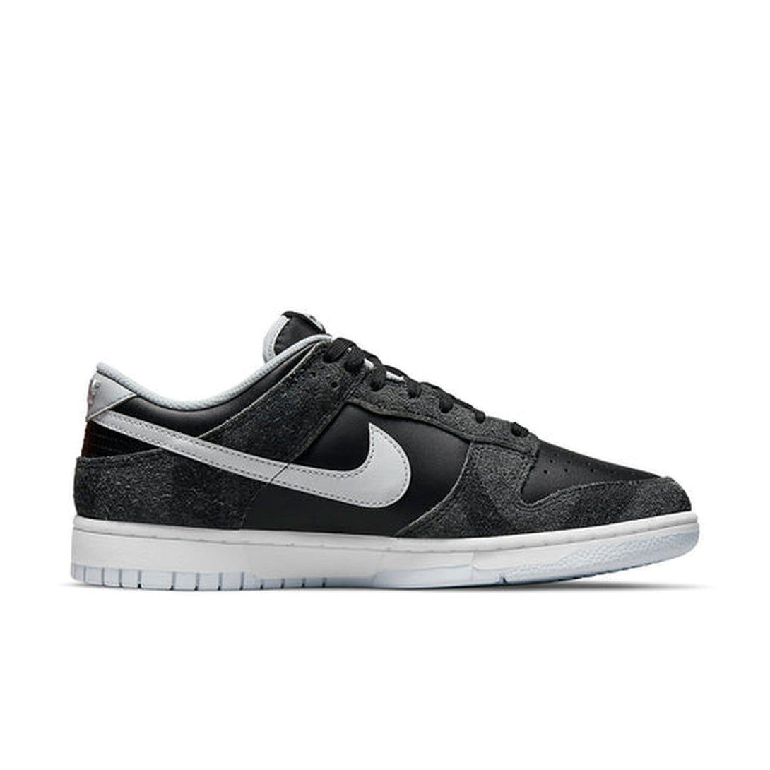 Nike Dunk Low Premium 'Animal Pack - Zebra'- Streetwear Fashion 950 - levefly.com