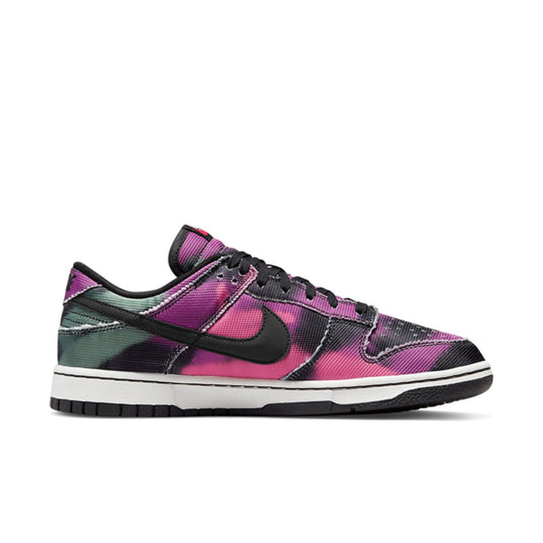 Nike Dunk Low Premium 'Graffiti'- Streetwear Fashion 950 - levefly.com