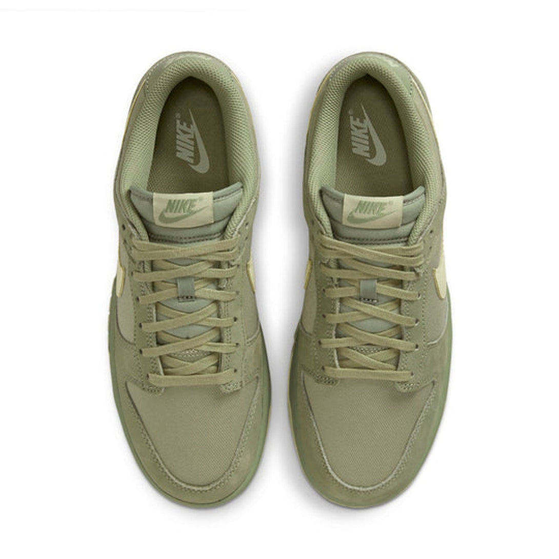 Nike Dunk Low Premium 'Oil Green'- Streetwear Fashion 950 - levefly.com