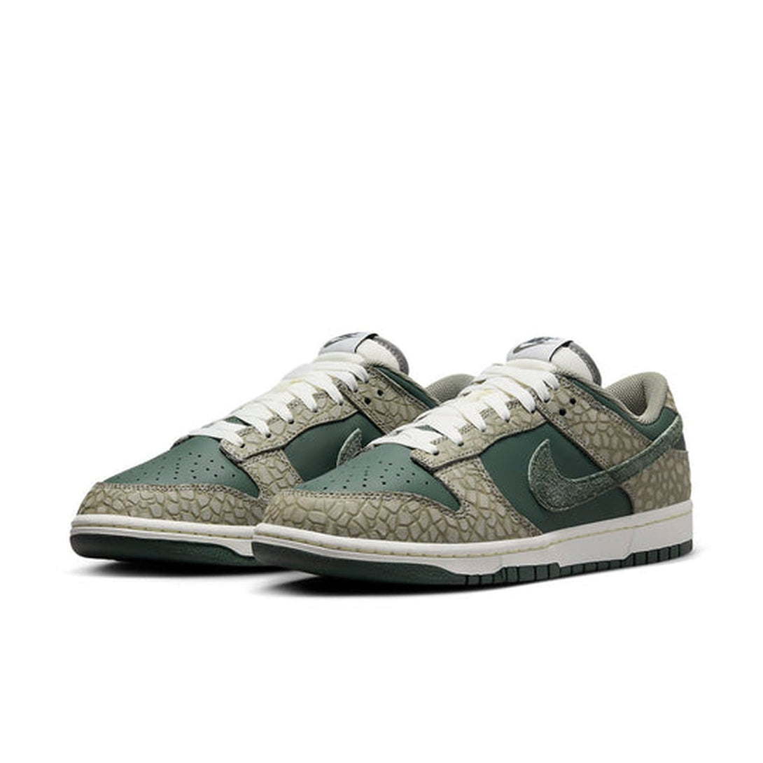 Nike Dunk Low Premium 'Urban Landscape 2.0'- Streetwear Fashion 950 - levefly.com