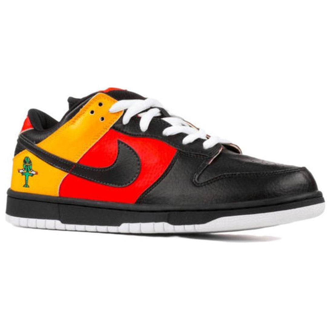 Nike Dunk Low Pro SB Skateboard 'Orange Raygun'- Streetwear Fashion 950 - levefly.com