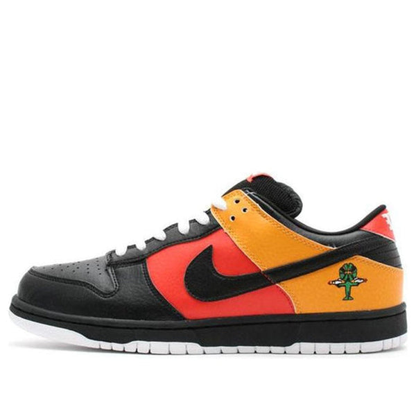 Nike Dunk Low Pro SB Skateboard 'Orange Raygun'- Streetwear Fashion 950 - levefly.com