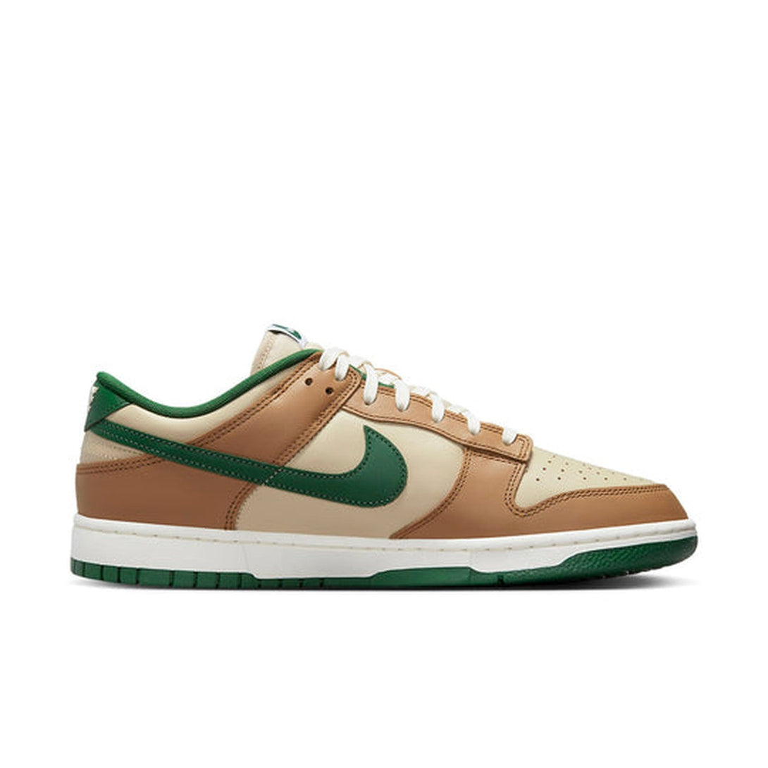 Nike Dunk Low 'Rattan Canyon Green'- Streetwear Fashion 950 - levefly.com