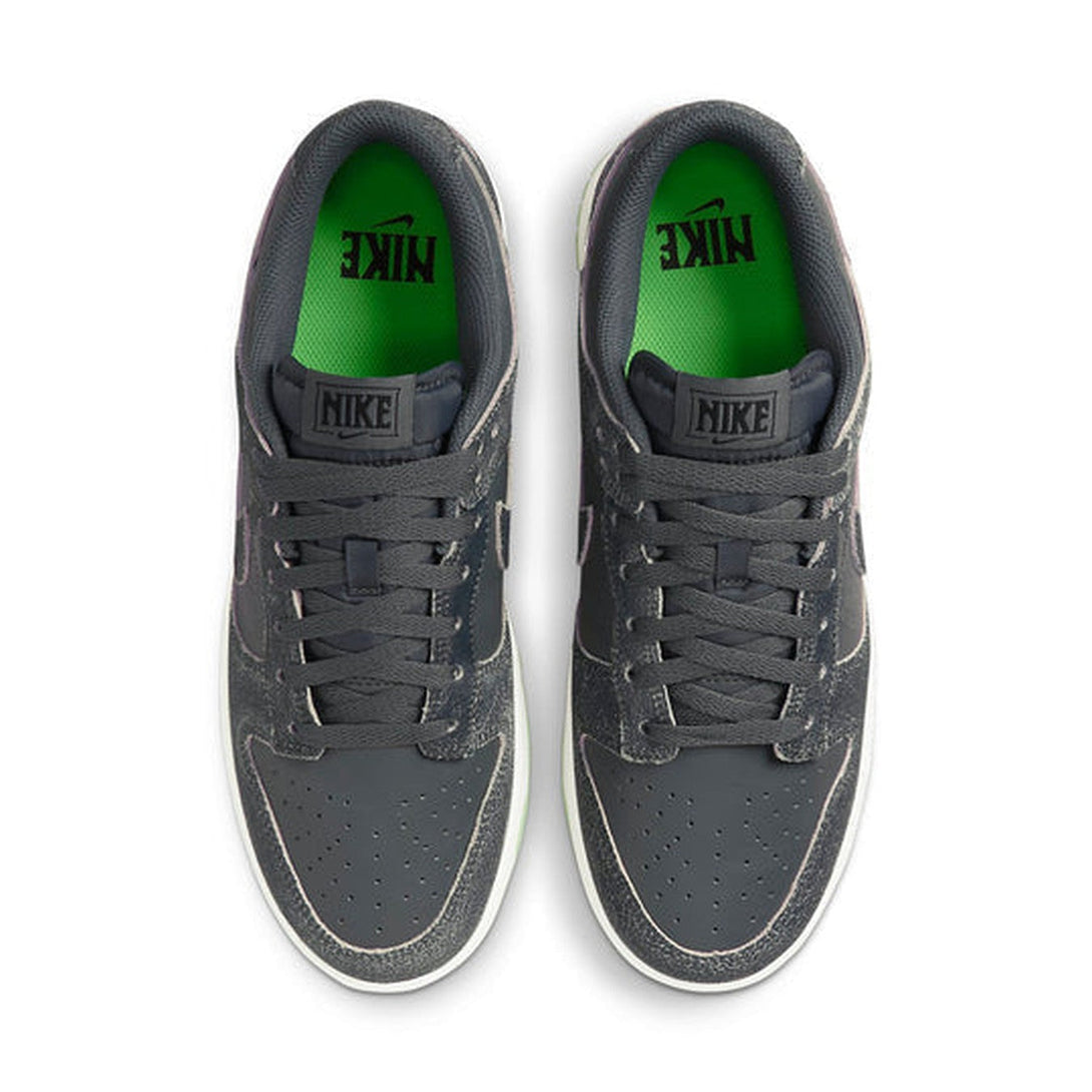 Nike Dunk Low SE 'Halloween - Cauldron'- Streetwear Fashion 950 - levefly.com