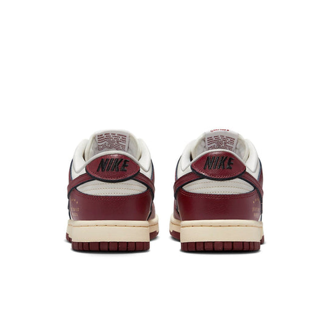 Nike Dunk Low SE 'Just Do It Sail Team Red'- Streetwear Fashion 950 - levefly.com