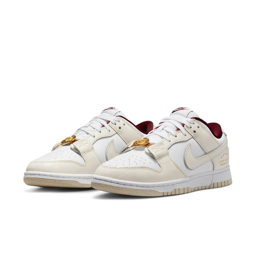 Nike Dunk Low SE Just Do It 'White Phantom'- Streetwear Fashion 950 - levefly.com