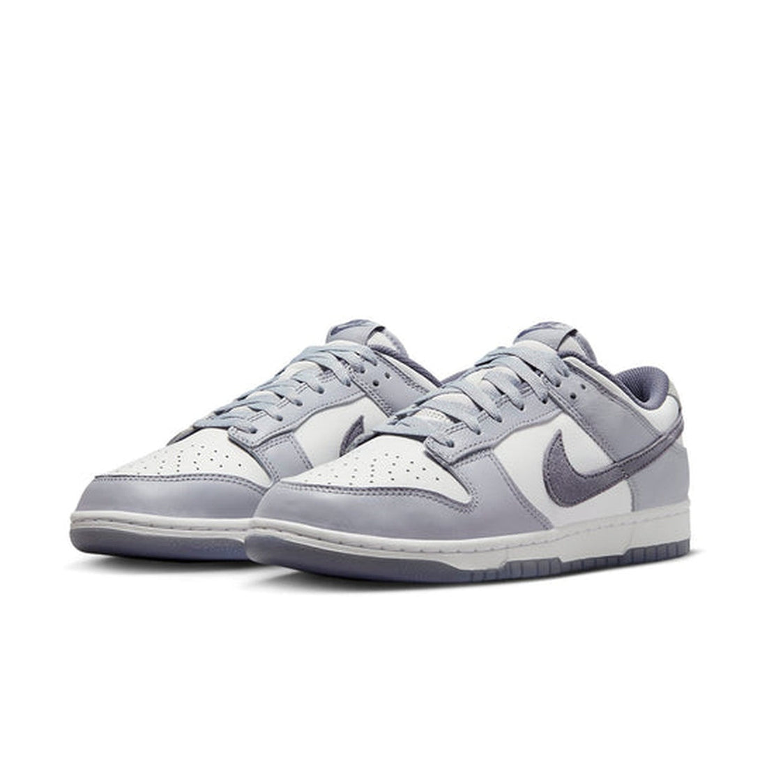 Nike Dunk Low SE 'Light Carbon'- Streetwear Fashion 950 - levefly.com