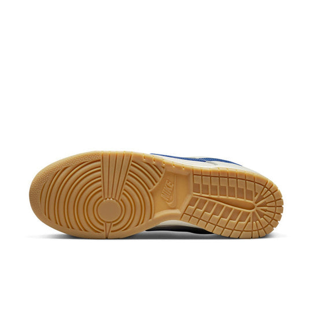 Nike Dunk Low SE 'Sail Game Royal Gum'- Streetwear Fashion 950 - levefly.com