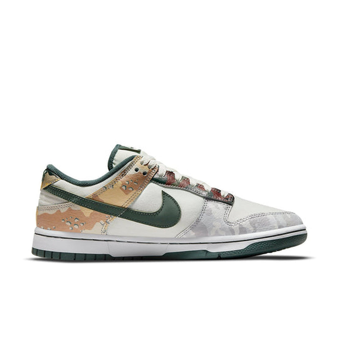 Nike Dunk Low SE 'Sail Multi-Camo'- Streetwear Fashion 950 - levefly.com