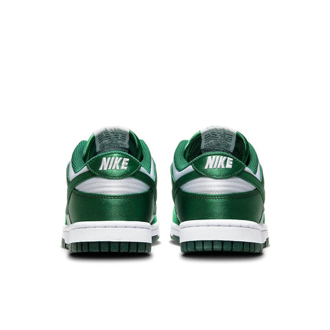 Nike Dunk Low 'Satin Green'- Streetwear Fashion 950 - levefly.com