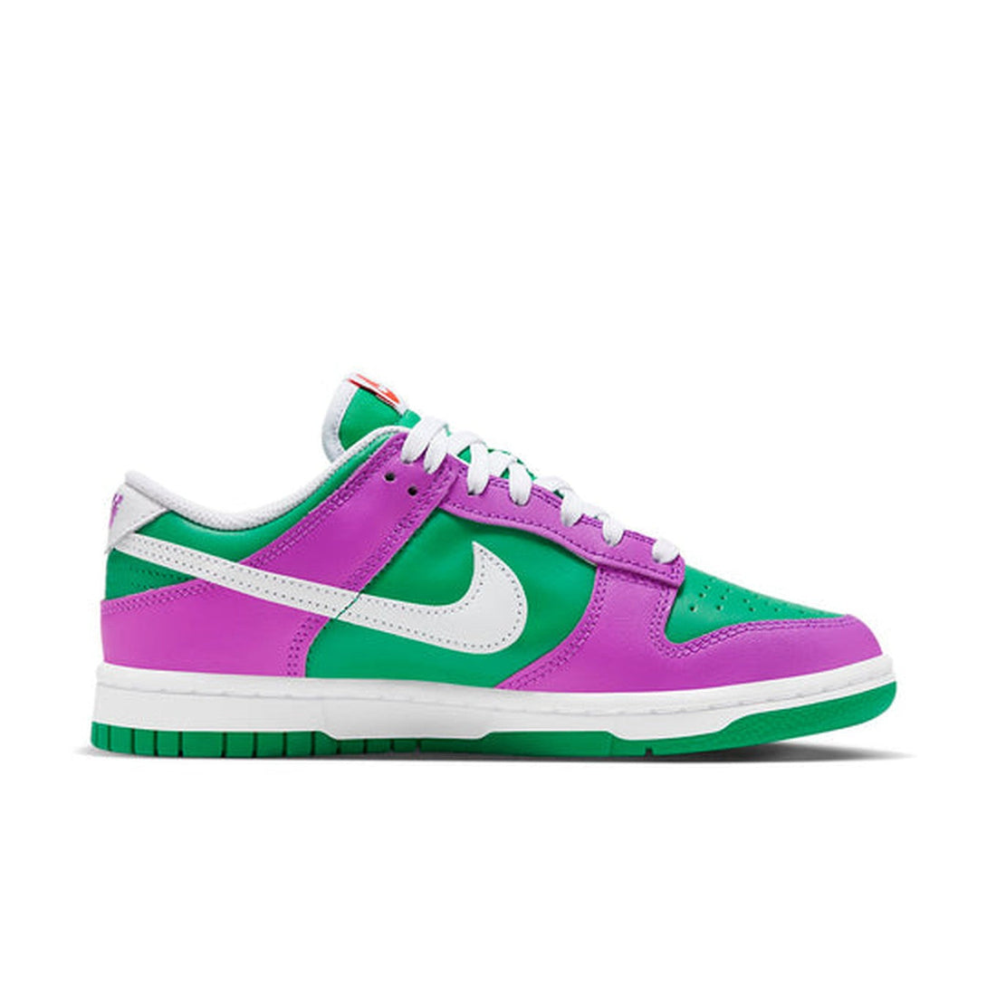 Nike Dunk Low 'Stadium Green Fuchsia'- Streetwear Fashion 950 - levefly.com