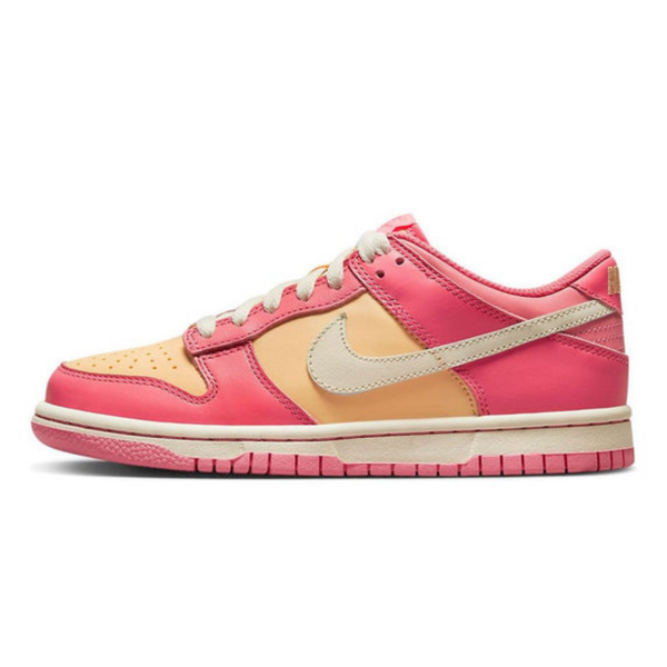 Nike Dunk Low 'Strawberry Peach Cream'- Streetwear Fashion 950 - levefly.com