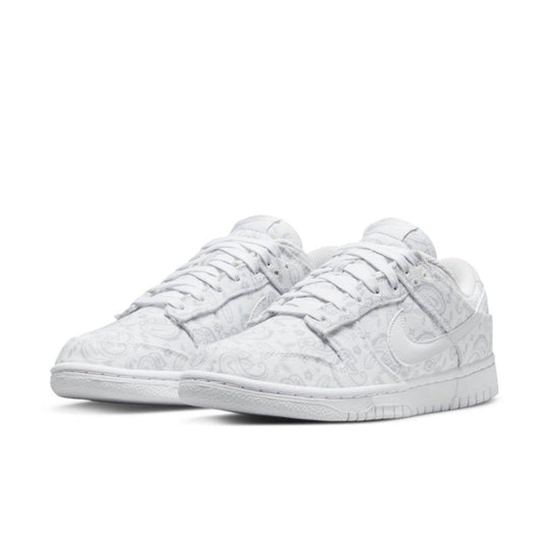 Nike Dunk Low 'White Paisley'- Streetwear Fashion 950 - levefly.com