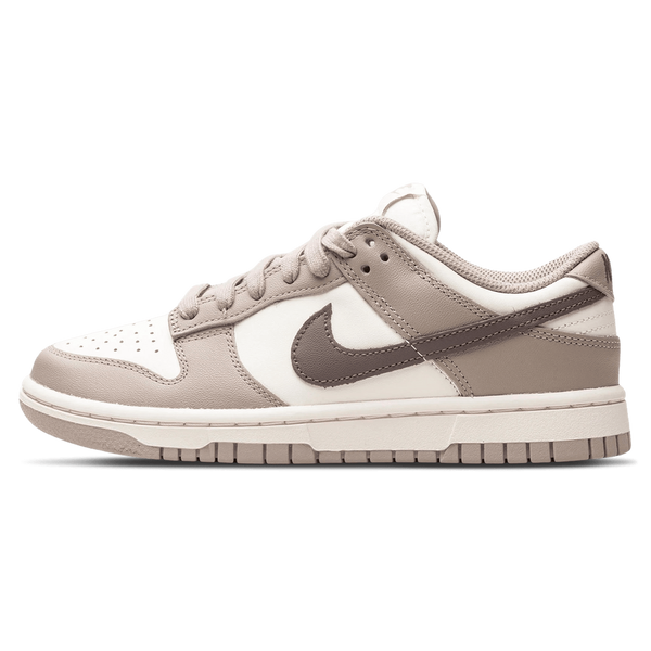 Nike Dunk Low Wmns 'Diffused Taupe'- Streetwear Fashion 950 - levefly.com