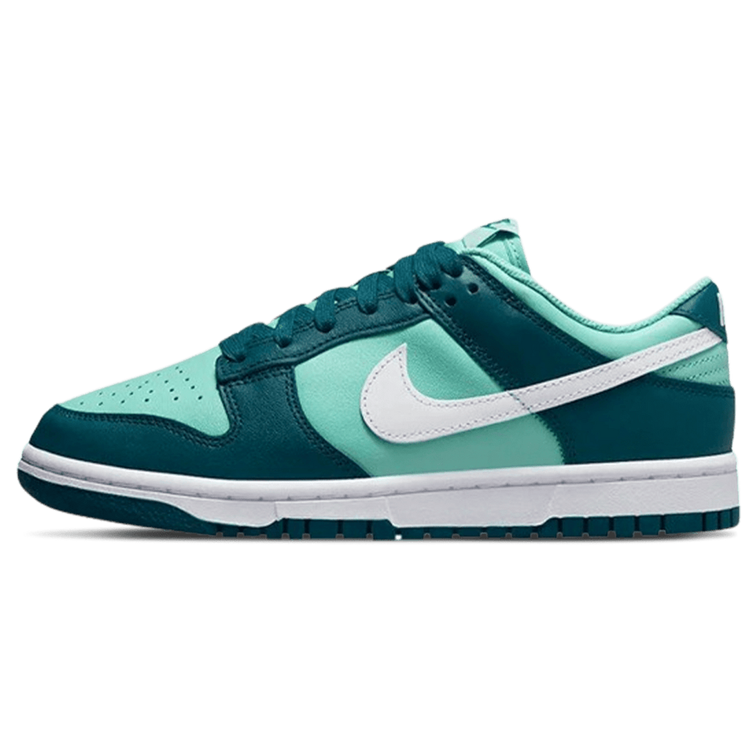 Nike Dunk Low Wmns 'Geode Teal'- Streetwear Fashion 950 - levefly.com