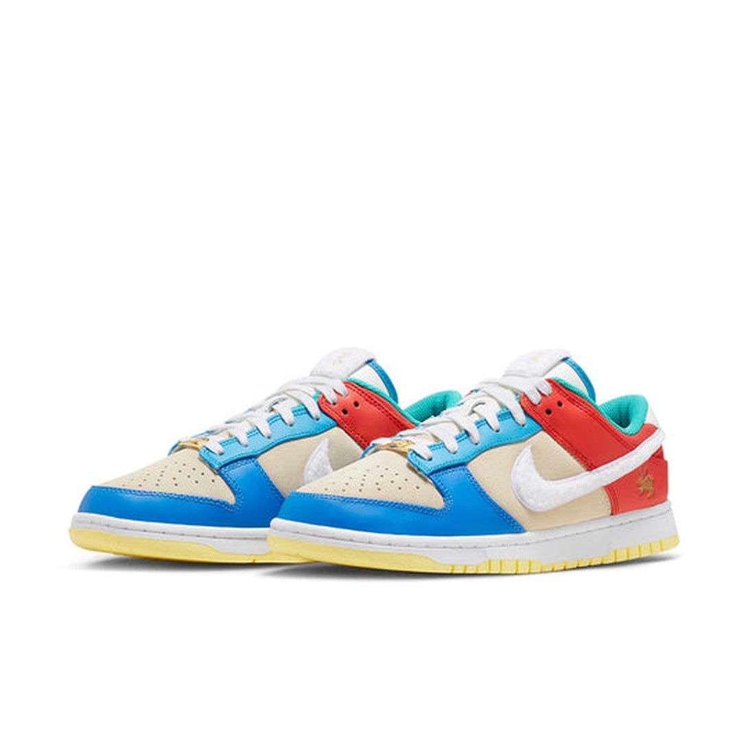 Nike Dunk Low 'Year of the Rabbit - Multi-Color'- Streetwear Fashion 950 - levefly.com