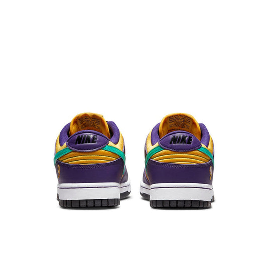 Nike Lisa Leslie x Dunk Low 'Sparks'- Streetwear Fashion 950 - levefly.com