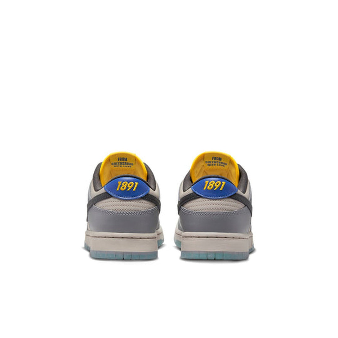 Nike North Carolina A&T State x Dunk Low 'Aggies'- Streetwear Fashion 950 - levefly.com