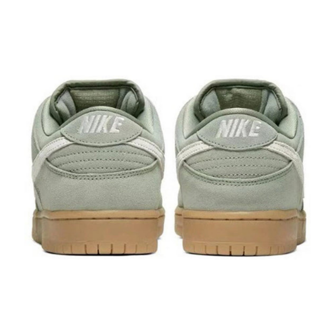 Nike SB Dunk Low 'Horizon Green'- Streetwear Fashion 950 - levefly.com