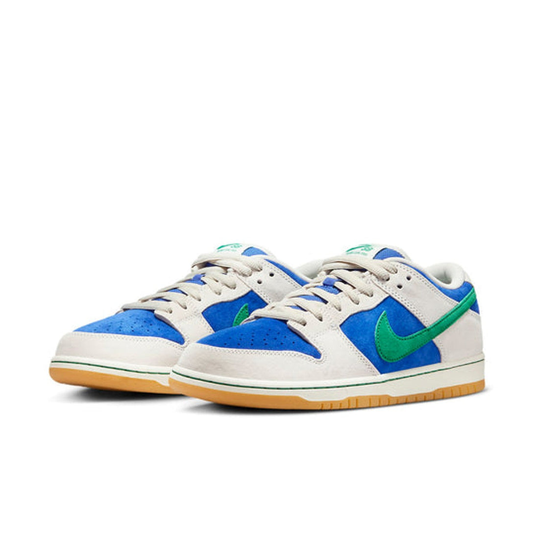 Nike SB Dunk Low 'Hyper Royal Malachite'- Streetwear Fashion 950 - levefly.com