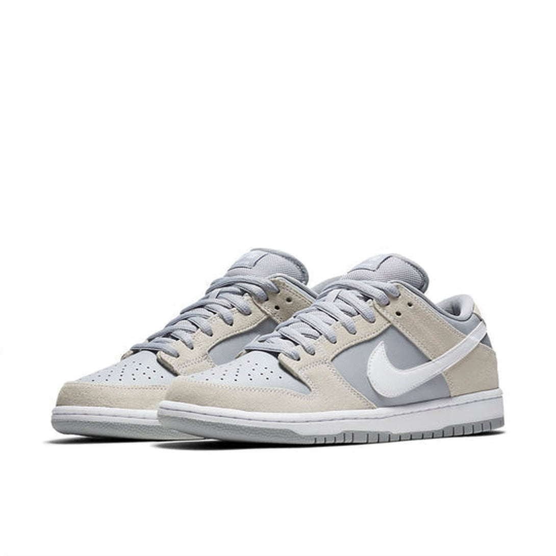 Nike SB Dunk Low 'Summit White'- Streetwear Fashion 950 - levefly.com